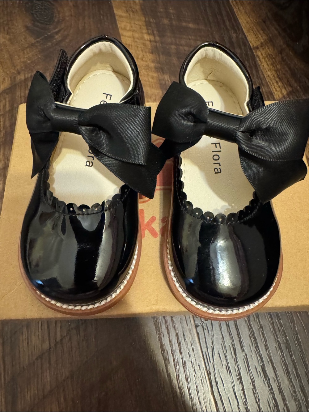Felix & Flora Black Patent Bow Toddler Mary Jane Shoes
